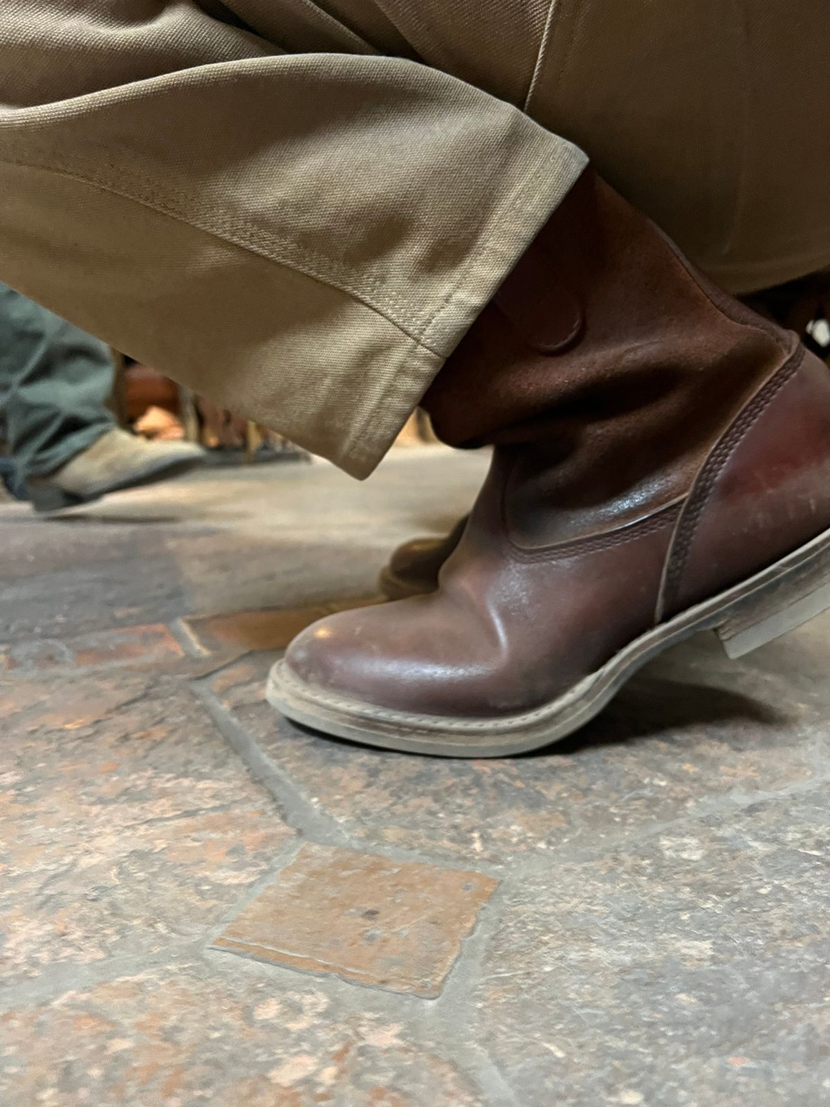 Photo by bootsnfloors on September 9, 2025 of the White's Westbale in Seidel Red Dog Oil Tan & Seidel Red Dog Oil Tan Roughout.