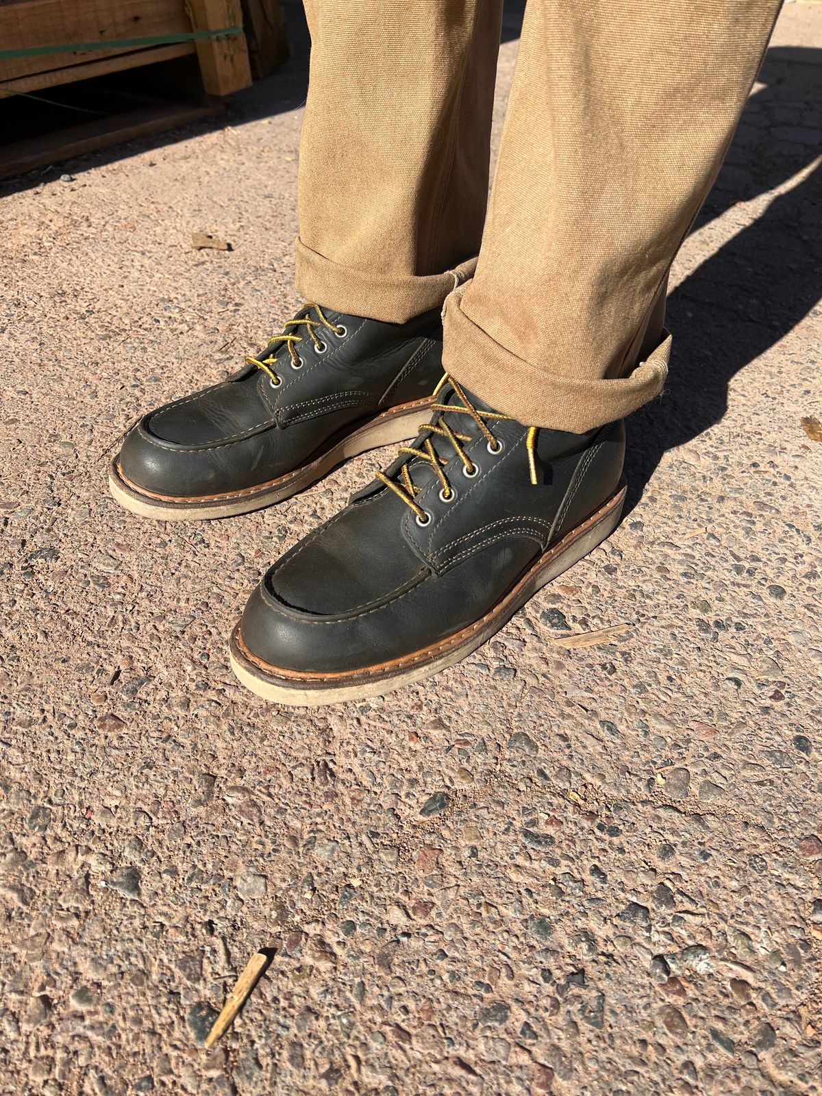 Photo by bootsnfloors on May 8, 2025 of the White's Perry 8" in Seidel Black Oil Tan.