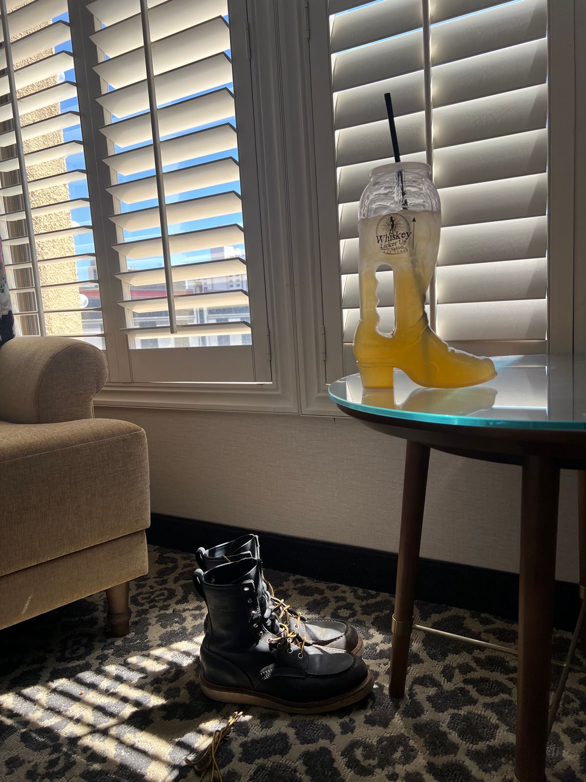Photo by bootsnfloors on May 9, 2025 of the White's Perry 8" in Seidel Black Oil Tan.