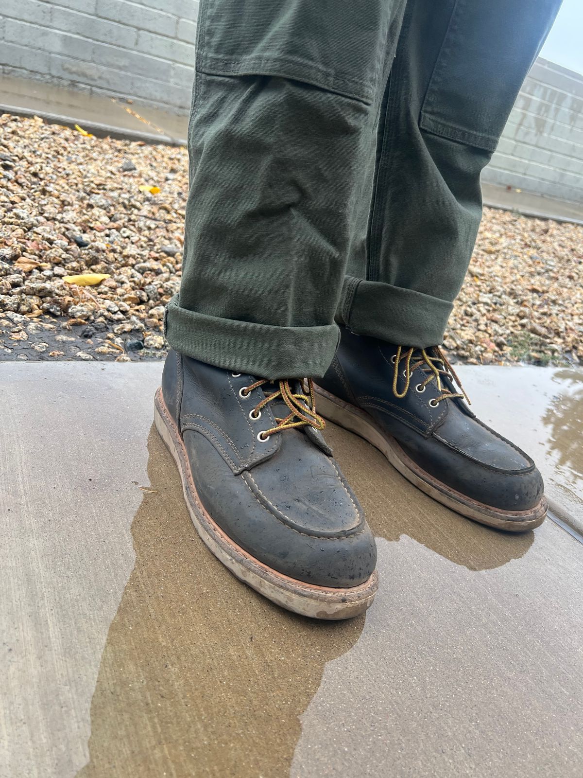 Photo by bootsnfloors on June 2, 2025 of the White's Perry 8" in Seidel Black Oil Tan.