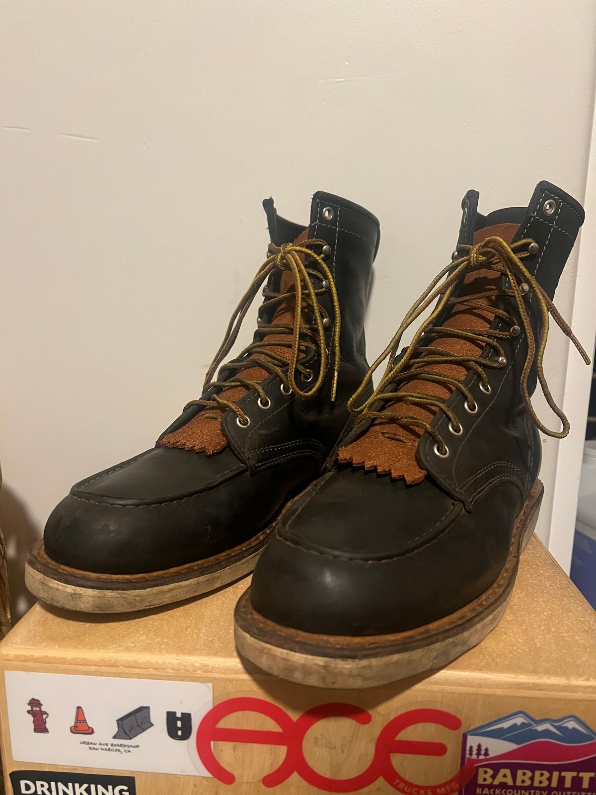 Photo by bootsnfloors on June 7, 2025 of the White's Perry 8" in Seidel Black Oil Tan.
