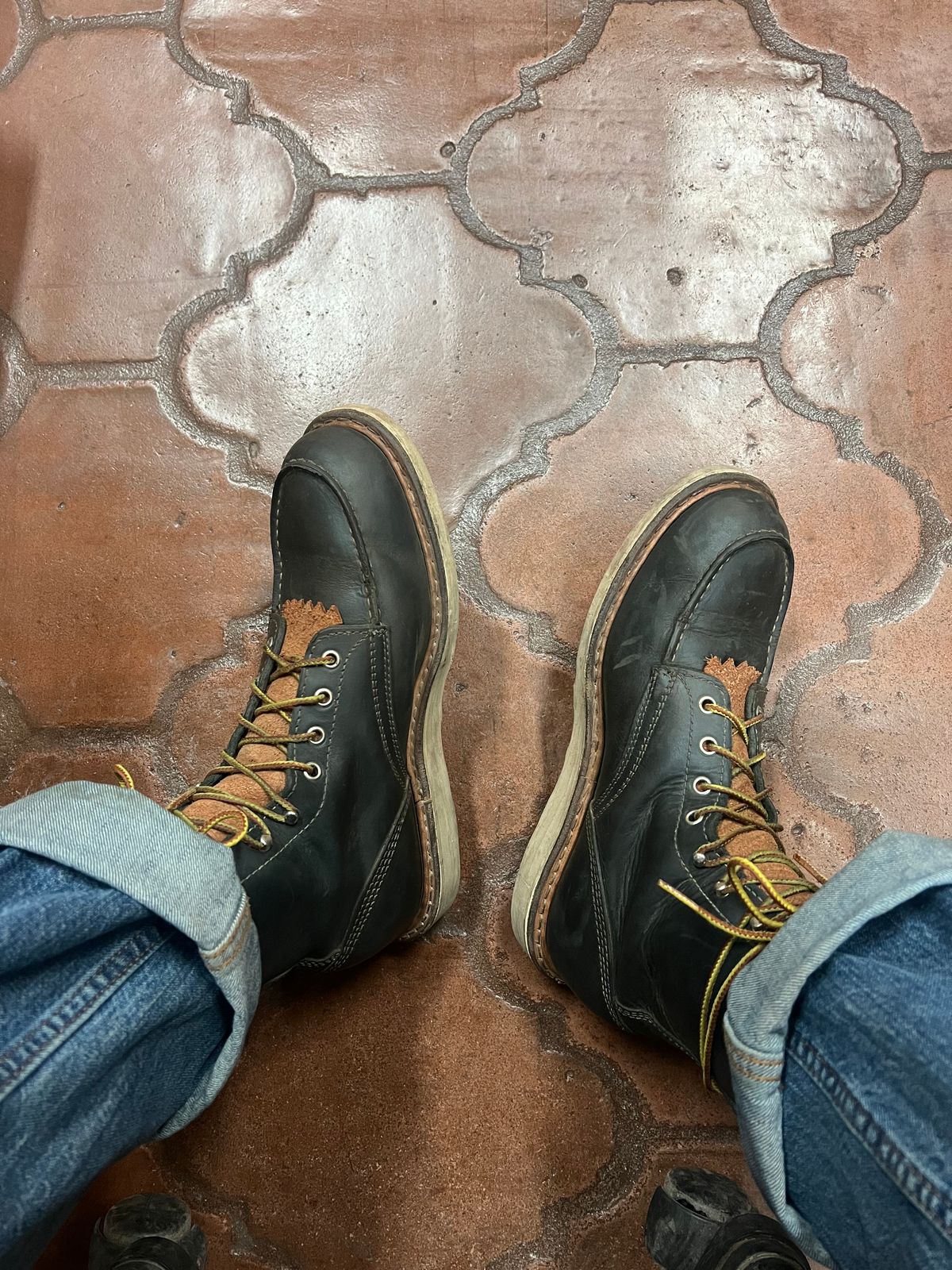 Photo by bootsnfloors on June 9, 2025 of the White's Perry 8" in Seidel Black Oil Tan.