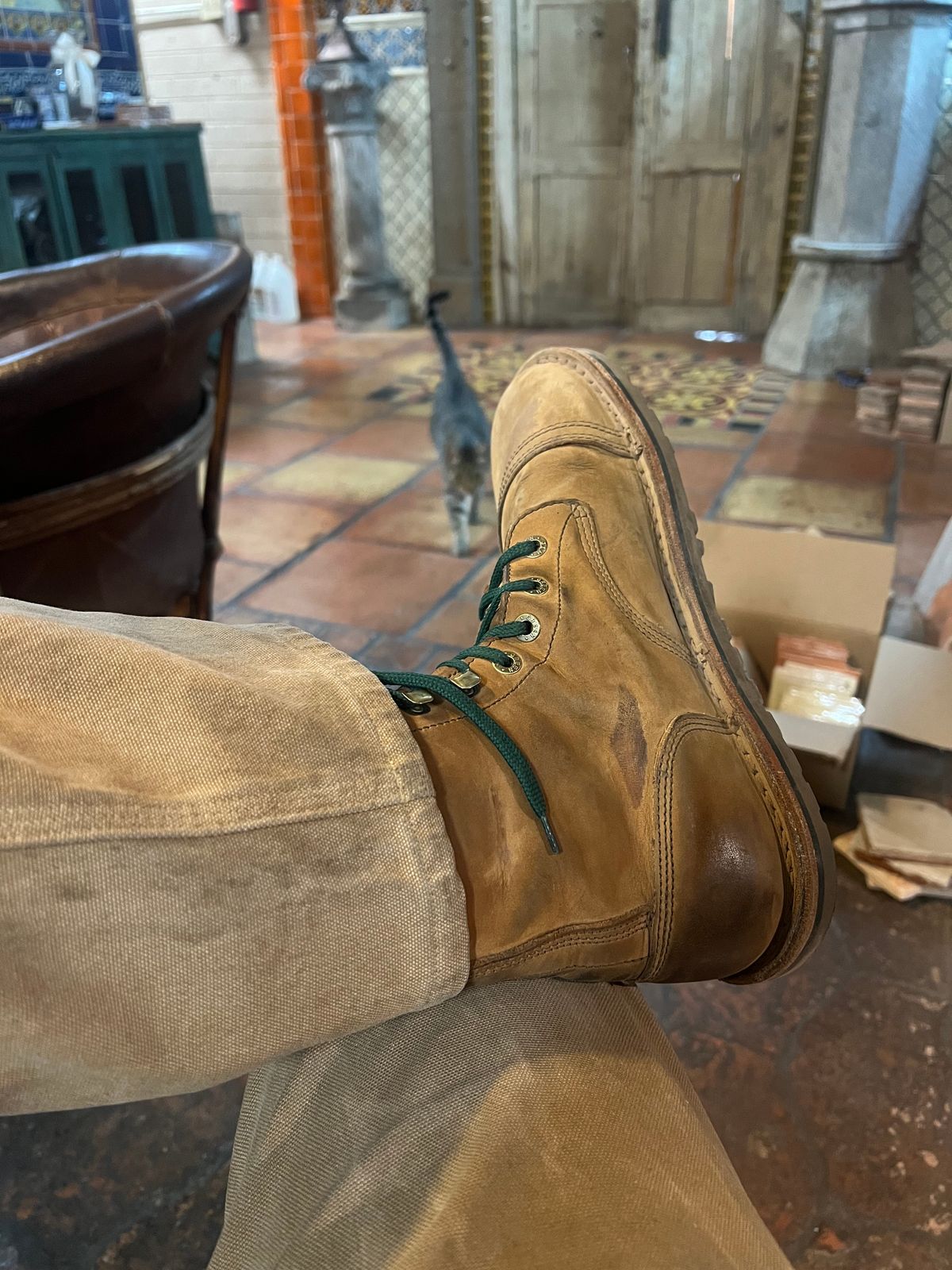 Photo by bootsnfloors on October 28, 2025 of the Jim Green African Trooper Barefoot in Fudge Crazy Horse.