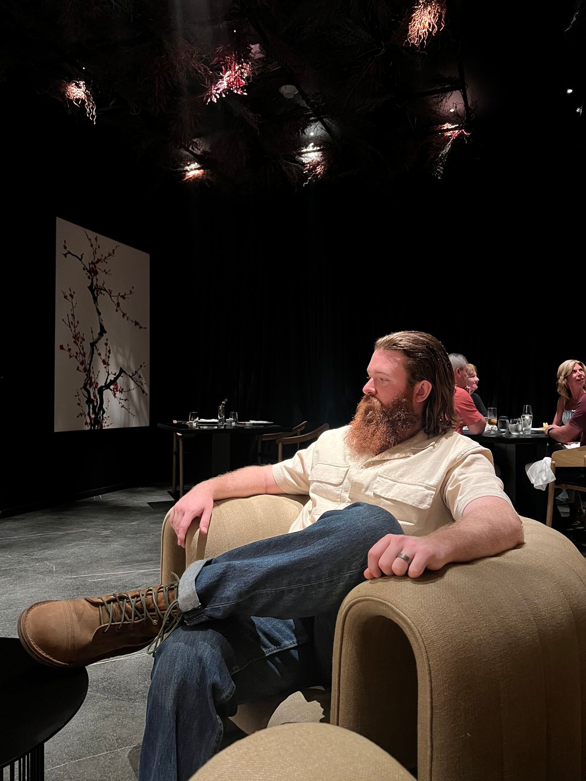 Photo by bootsnfloors on February 11, 2026 of the Jim Green African Trooper Barefoot in Fudge Crazy Horse.