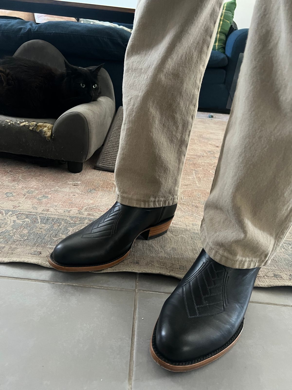 Photo by bootsnfloors on January 25, 2026 of the JK Western The ACE in Smooth Black Bovine Leather.