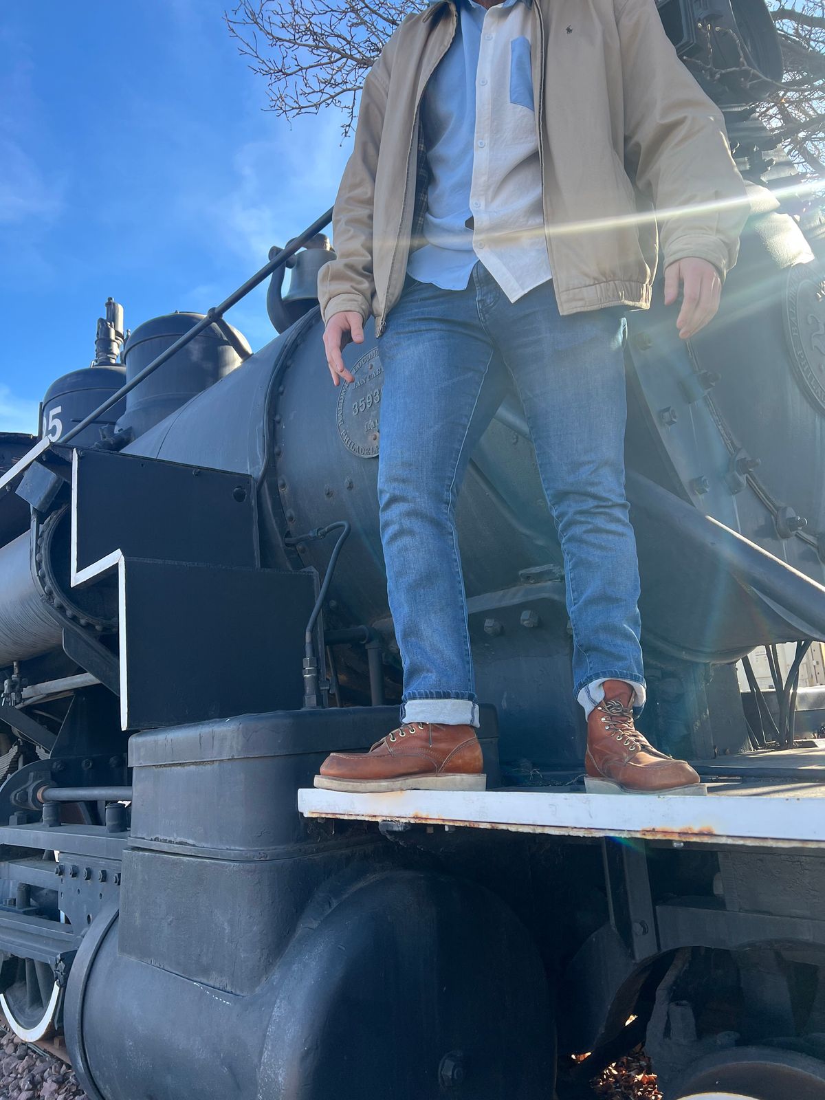 Photo by bootsnfloors on January 17, 2026 of the White's Perry 6" Select in Seidel Tobacco Stampede.