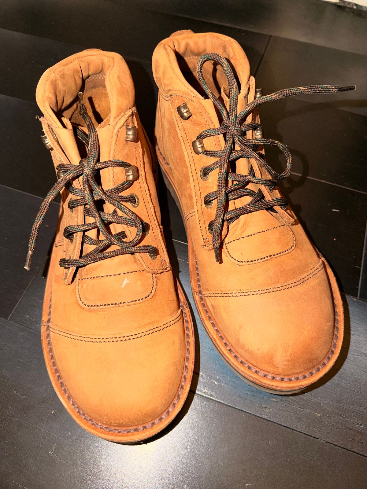 Photo by MattHolla on December 23, 2025 of the Jim Green African Ranger in Fudge Crazy Horse.