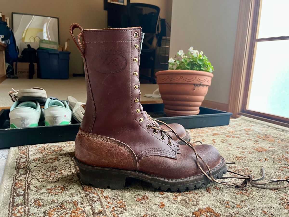 Photo by potatopotato on November 9, 2025 of the JK Boots Superduty in Seidel Redwood Oil Tan & Seidel Redwood Oil Tan Roughout.