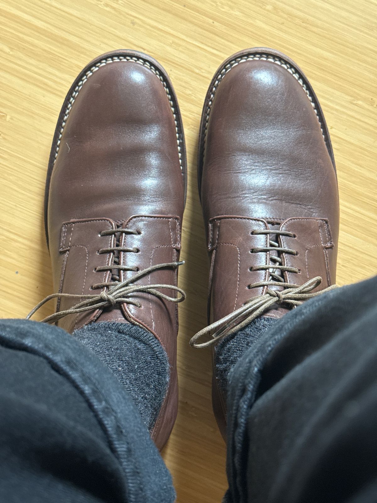 Photo by moznme on November 18, 2024 of the Viberg Derby Shoe in Fatty Brown Calf.