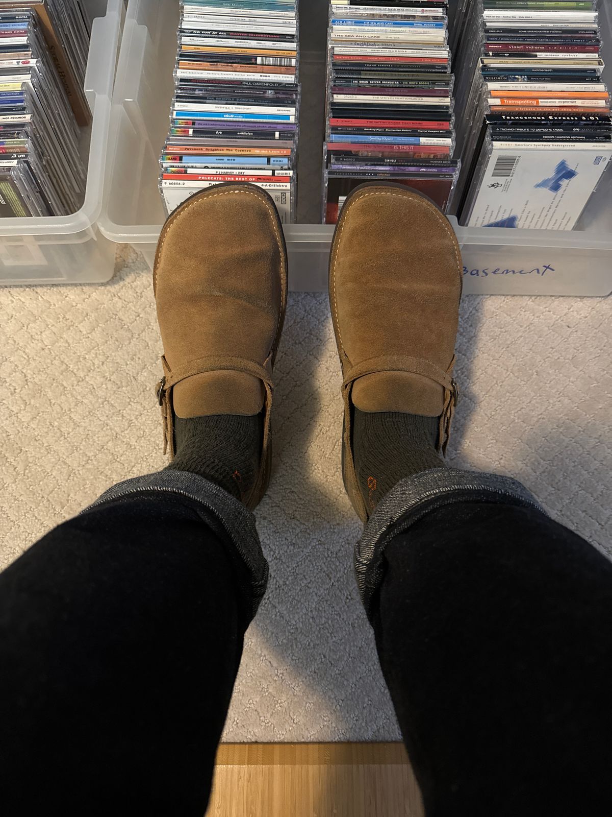 Photo by moznme on December 31, 2024 of the Oak Street Bootmakers Oak Street Bootmakers / Country Loafer in Horween Natural Chromexcel Roughout.