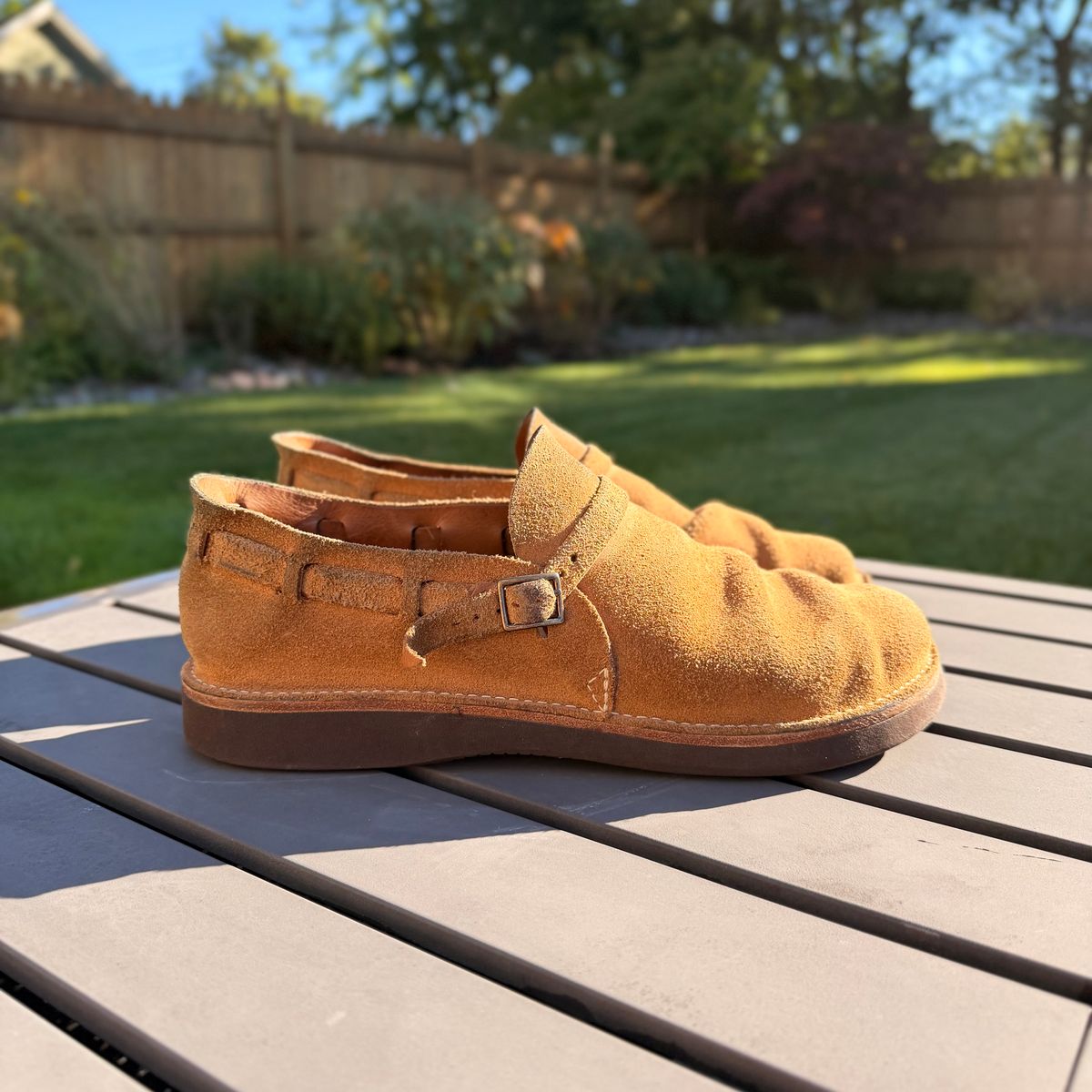 Photo by moznme on October 1, 2025 of the Oak Street Bootmakers Oak Street Bootmakers / Country Loafer in Horween Natural Chromexcel Roughout.