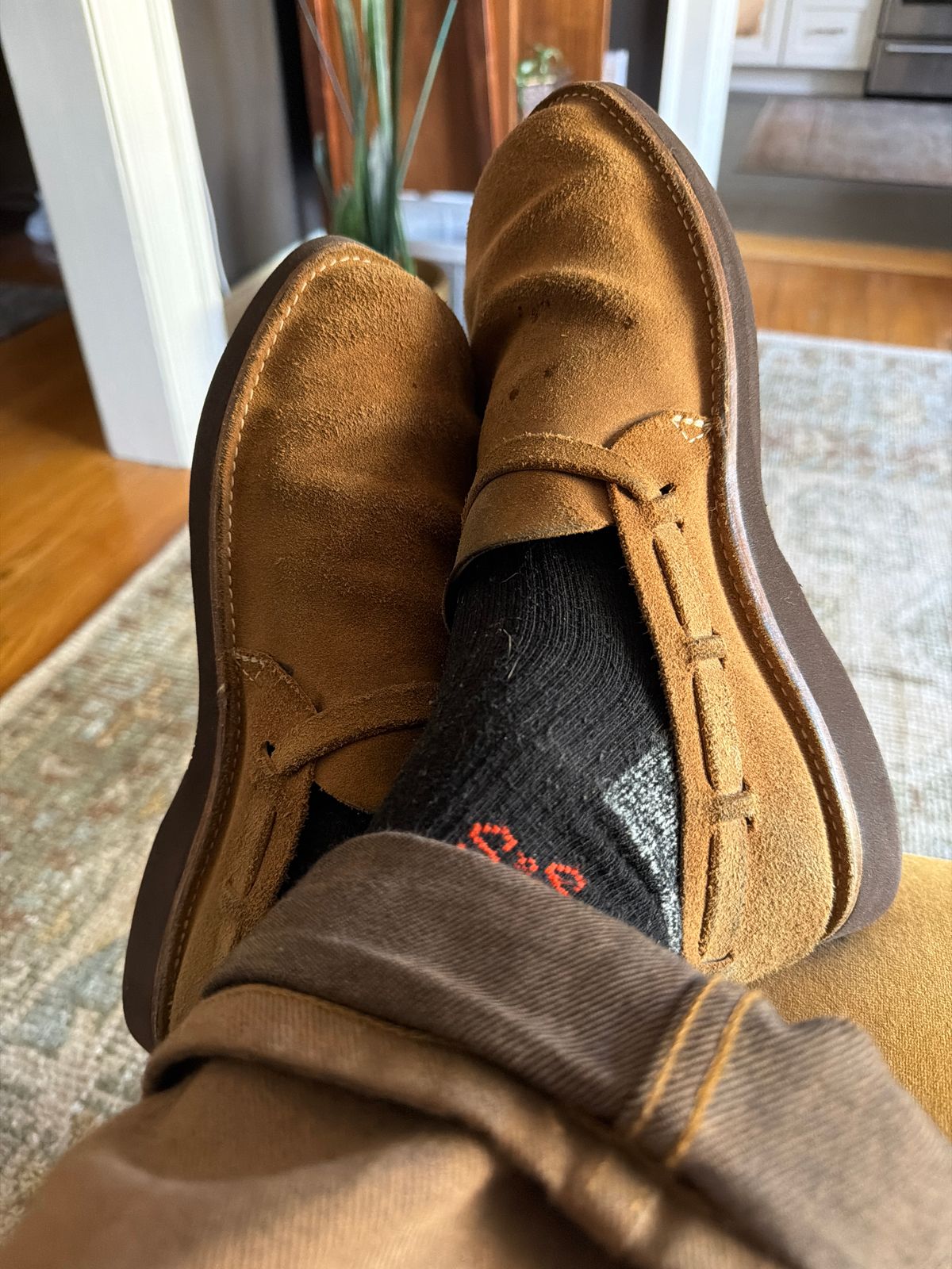 Photo by moznme on October 5, 2025 of the Oak Street Bootmakers Oak Street Bootmakers / Country Loafer in Horween Natural Chromexcel Roughout.