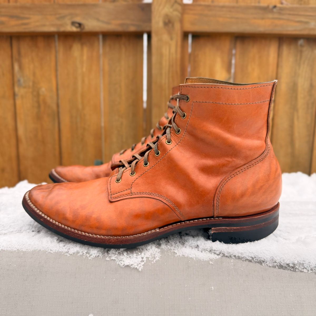 Photo by moznme on January 2, 2026 of the Oldspeed MFG Service Boot 6” in Horween Russet Horsehide Strips.