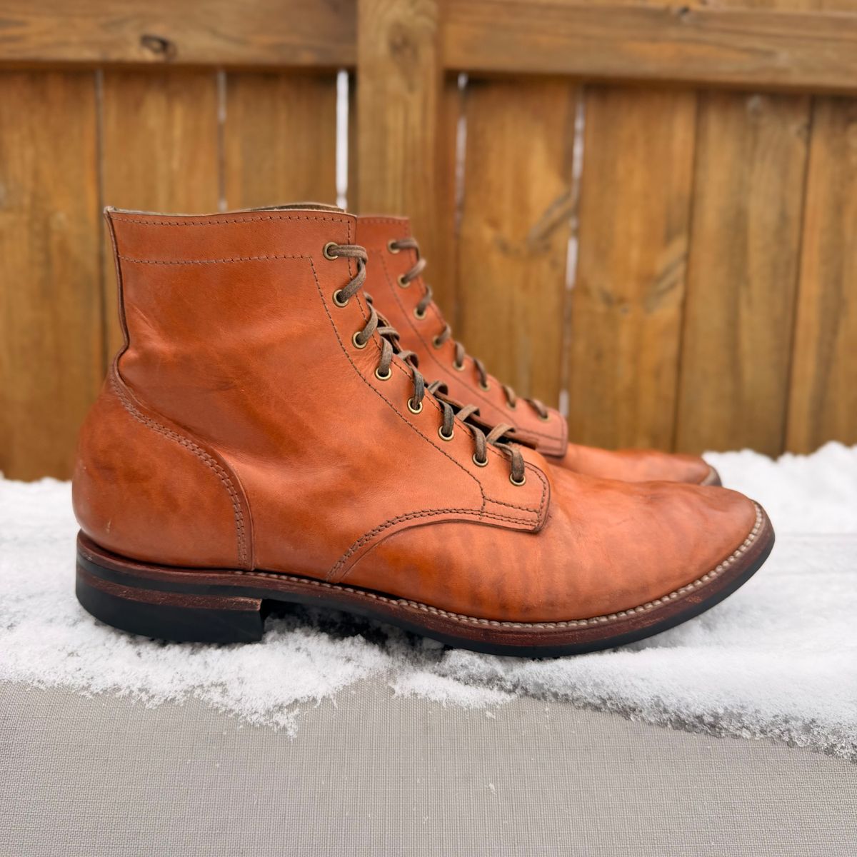 Photo by moznme on January 2, 2026 of the Oldspeed MFG Service Boot 6” in Horween Russet Horsehide Strips.