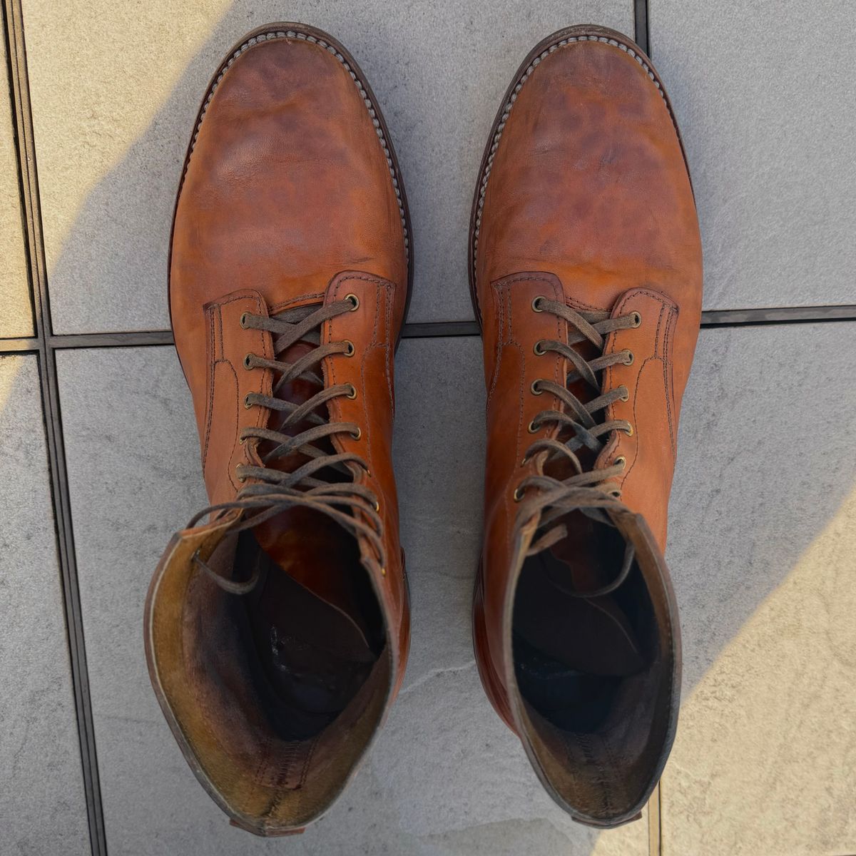 Photo by moznme on March 1, 2026 of the Oldspeed MFG Service Boot 6” in Horween Russet Horsehide Strips.