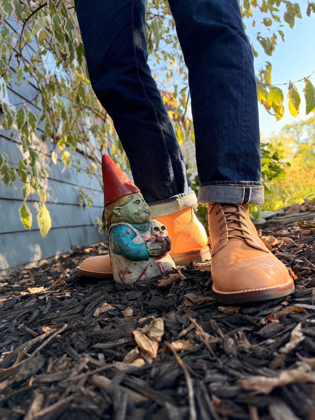 Photo by moznme on October 1, 2025 of the Oldspeed Service Boot 6” in Horween Russet Horsehide Strips.