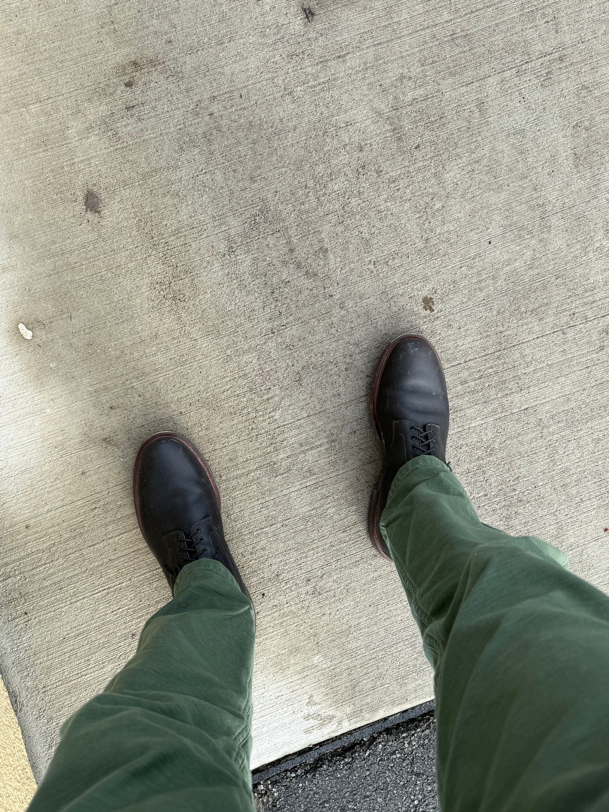 Photo by moznme on December 28, 2024 of the Viberg Navvy Boot in Horween Black Washed Chromexcel.