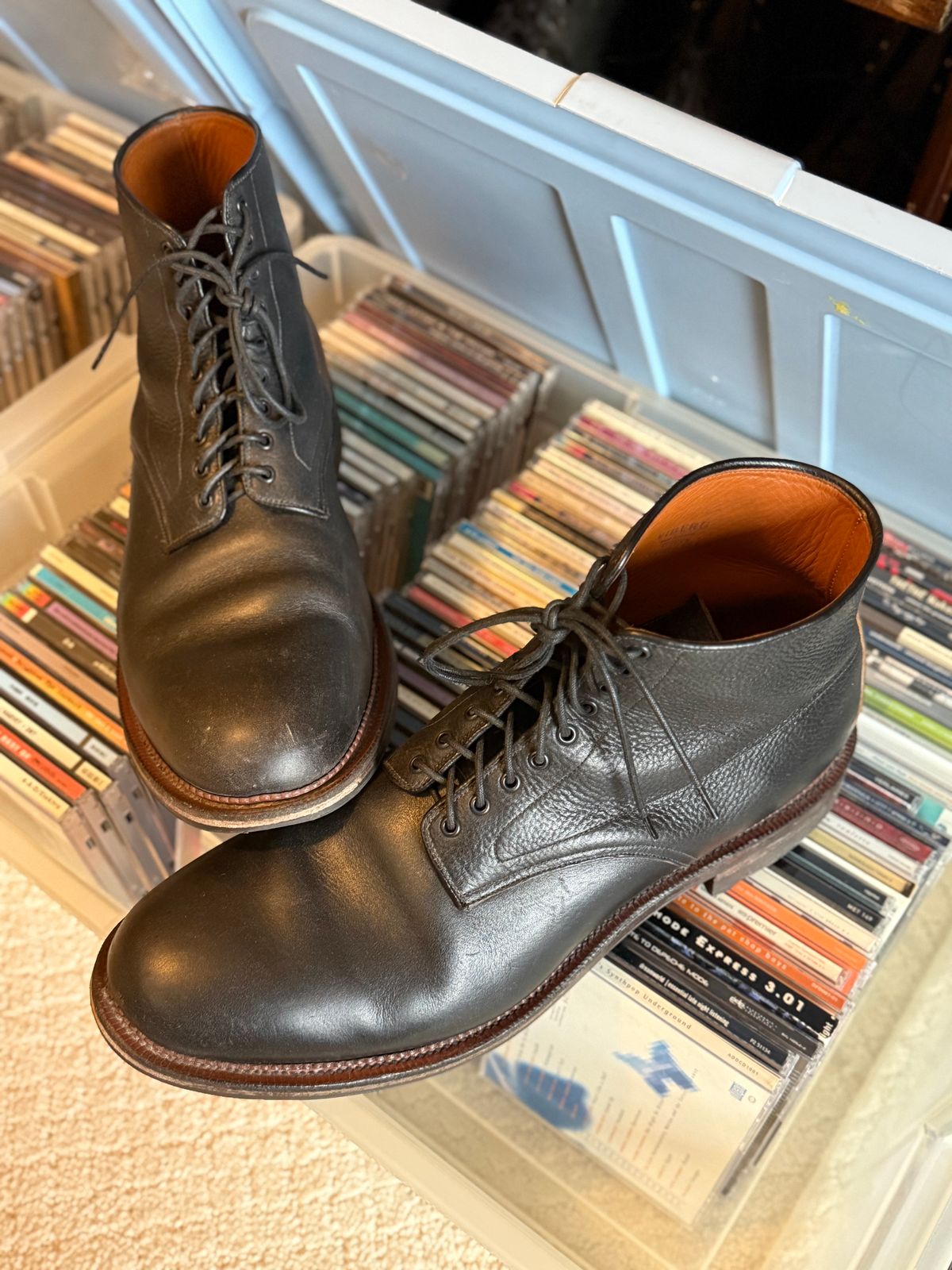 Photo by moznme on January 2, 2025 of the Viberg Navvy Boot in Horween Black Washed Chromexcel.