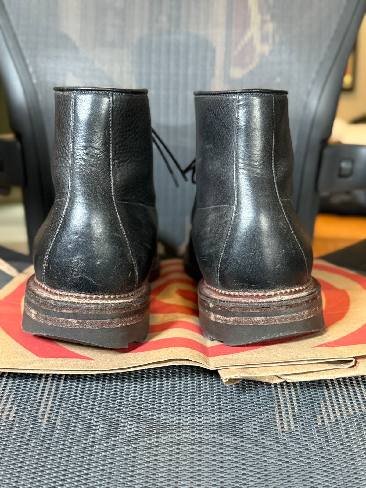 Photo by moznme on January 2, 2025 of the Viberg Navvy Boot in Horween Black Washed Chromexcel.