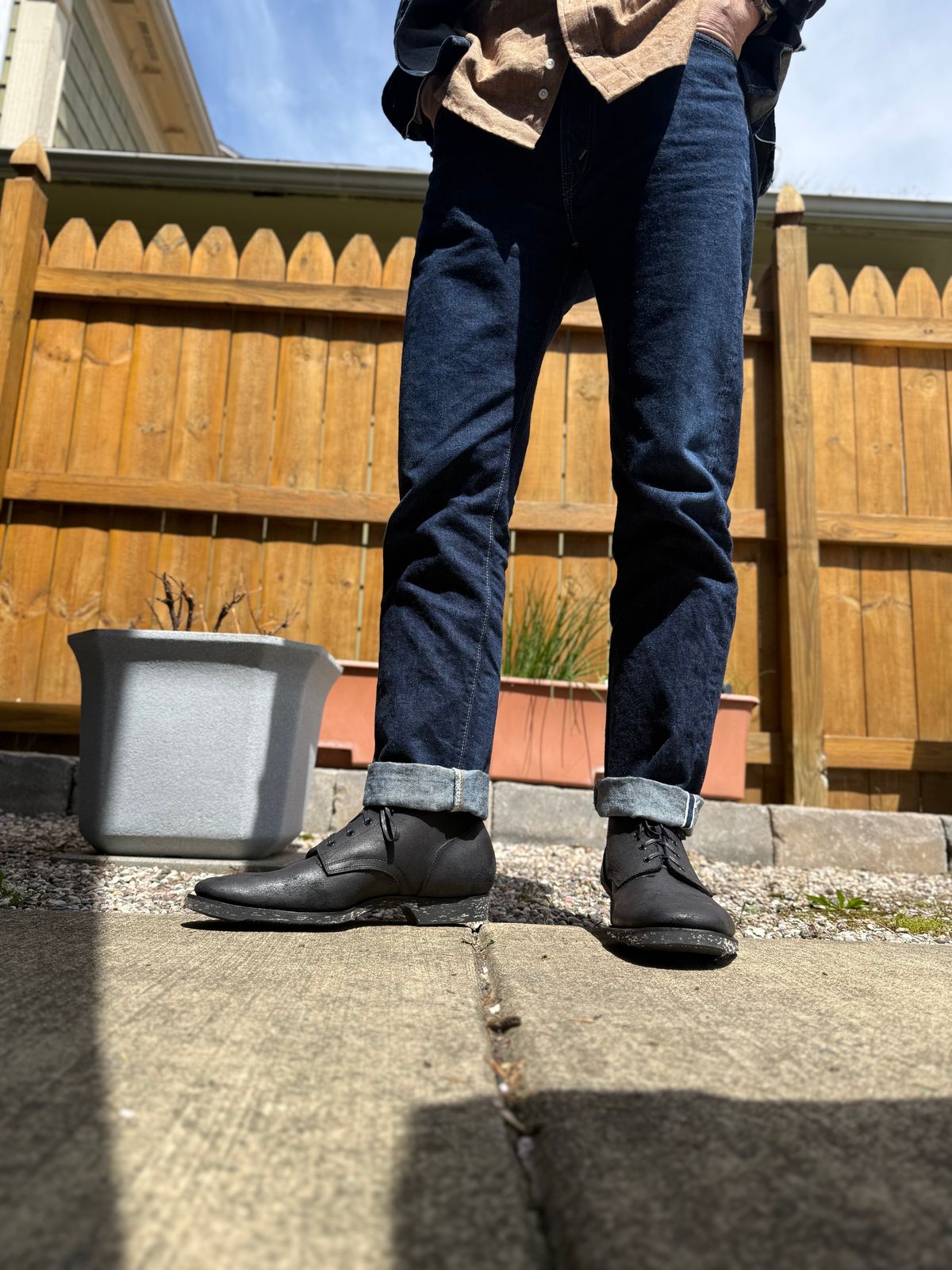 Photo by moznme on April 30, 2025 of the Clinch Yeager Boots in Clinch / Black Gustave Roughout cowhide.