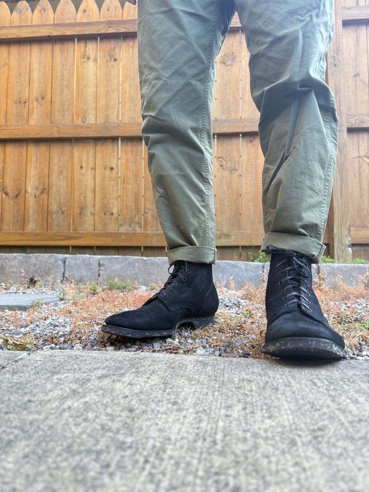 Photo by moznme on July 22, 2025 of the Clinch Yeager Boots in Clinch / Black Gustave Roughout cowhide.