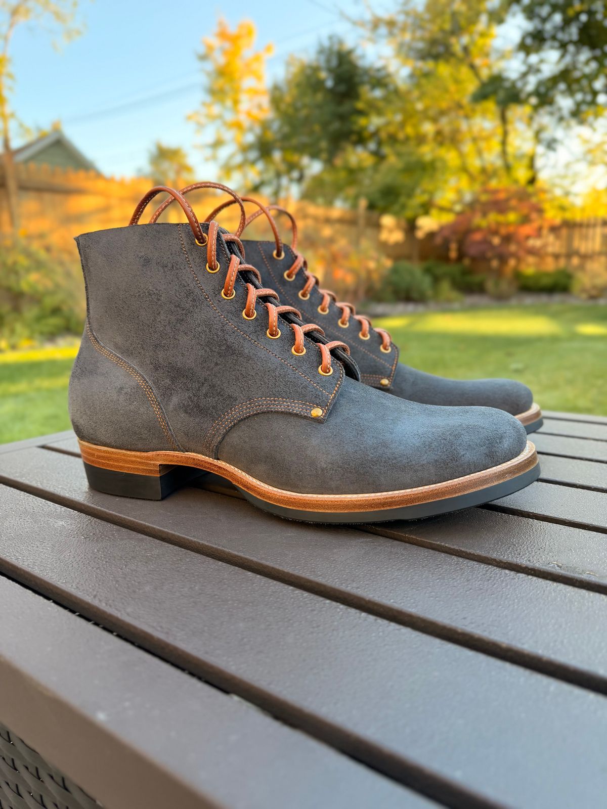 Photo by moznme on October 9, 2025 of the Iron Boots The Great Escape in Horween Navy Chamois Roughout.