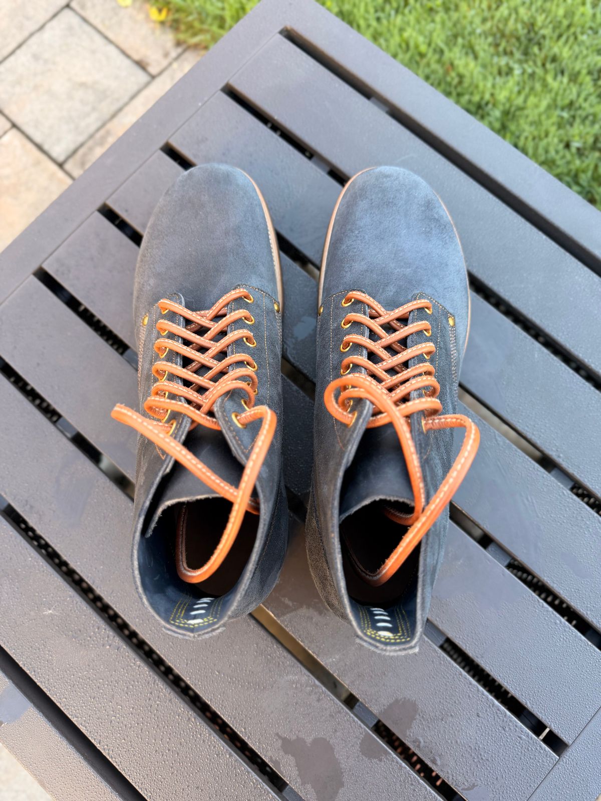Photo by moznme on October 9, 2025 of the Iron Boots The Great Escape in Horween Navy Chamois Roughout.