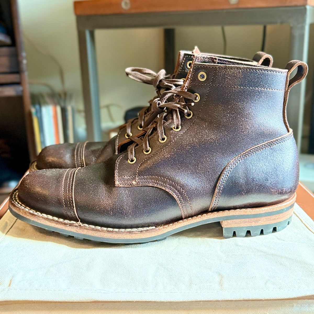 Photo by moznme on July 22, 2025 of the Truman Cap Toe Boot in Horween Java Waxed Flesh.