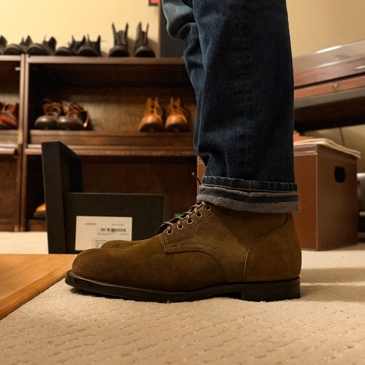 Photo by moznme on November 29, 2025 of the Viberg Service Boot in Horween Mushroom Chamois Roughout.