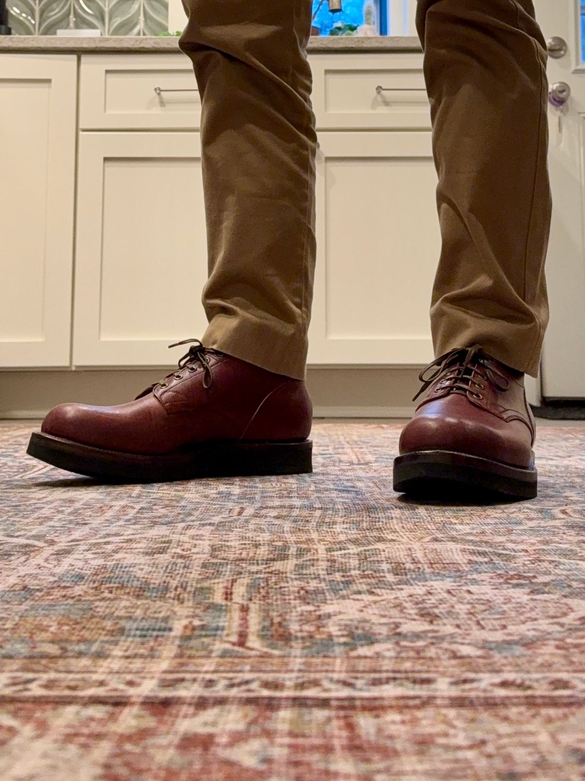 Photo by moznme on March 29, 2025 of the Viberg 145 Oxford in Maryam Burgundy Lucida Horsebutt.