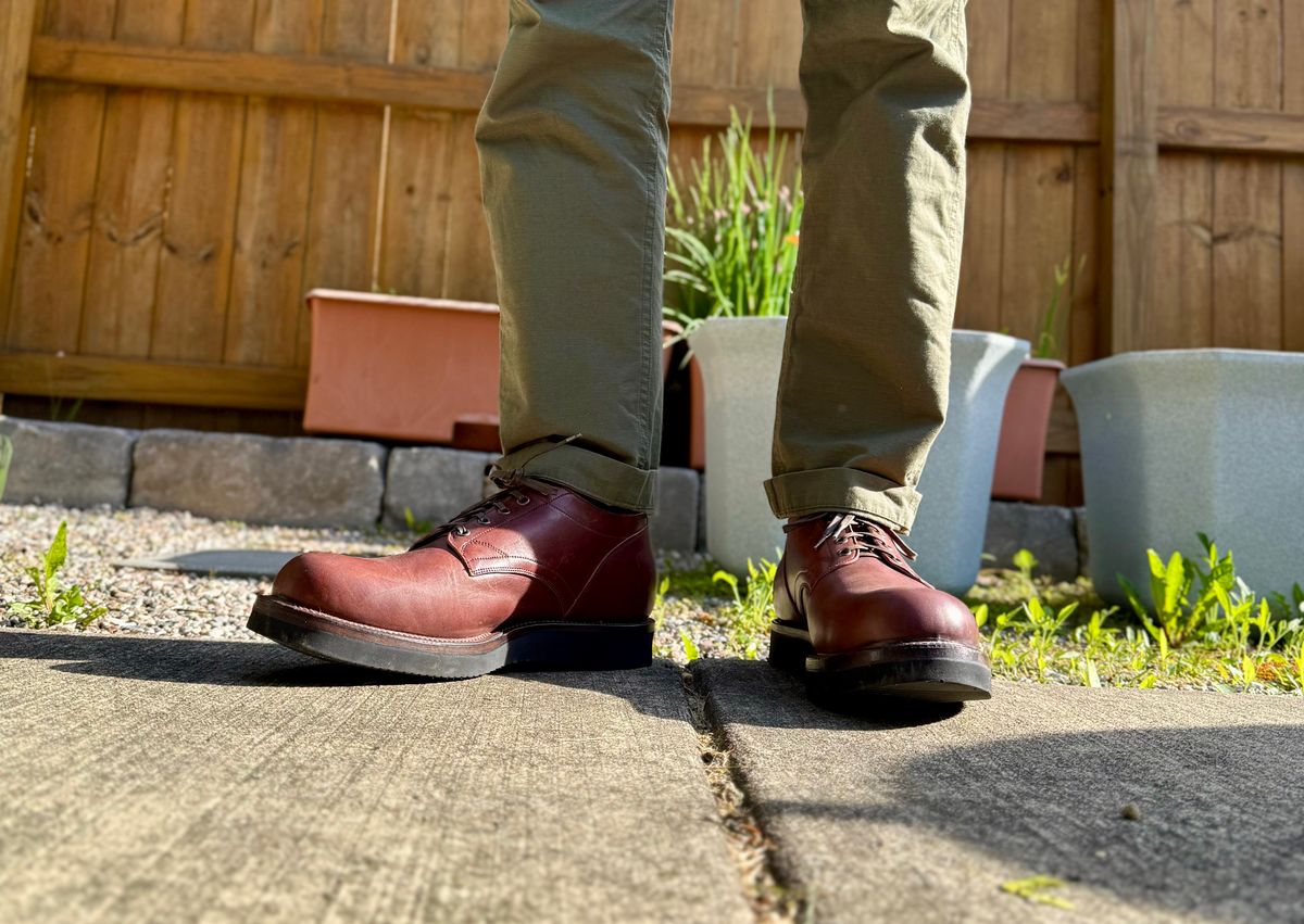 Photo by moznme on May 27, 2025 of the Viberg 145 Oxford in Maryam Burgundy Lucida Horsebutt.