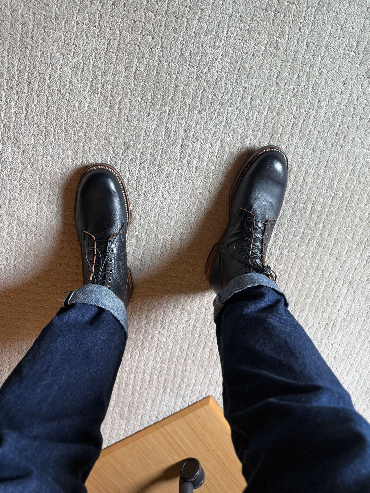 Photo by moznme on May 23, 2025 of the Viberg Service Boot in Shinki Black Teacore Horsehide.