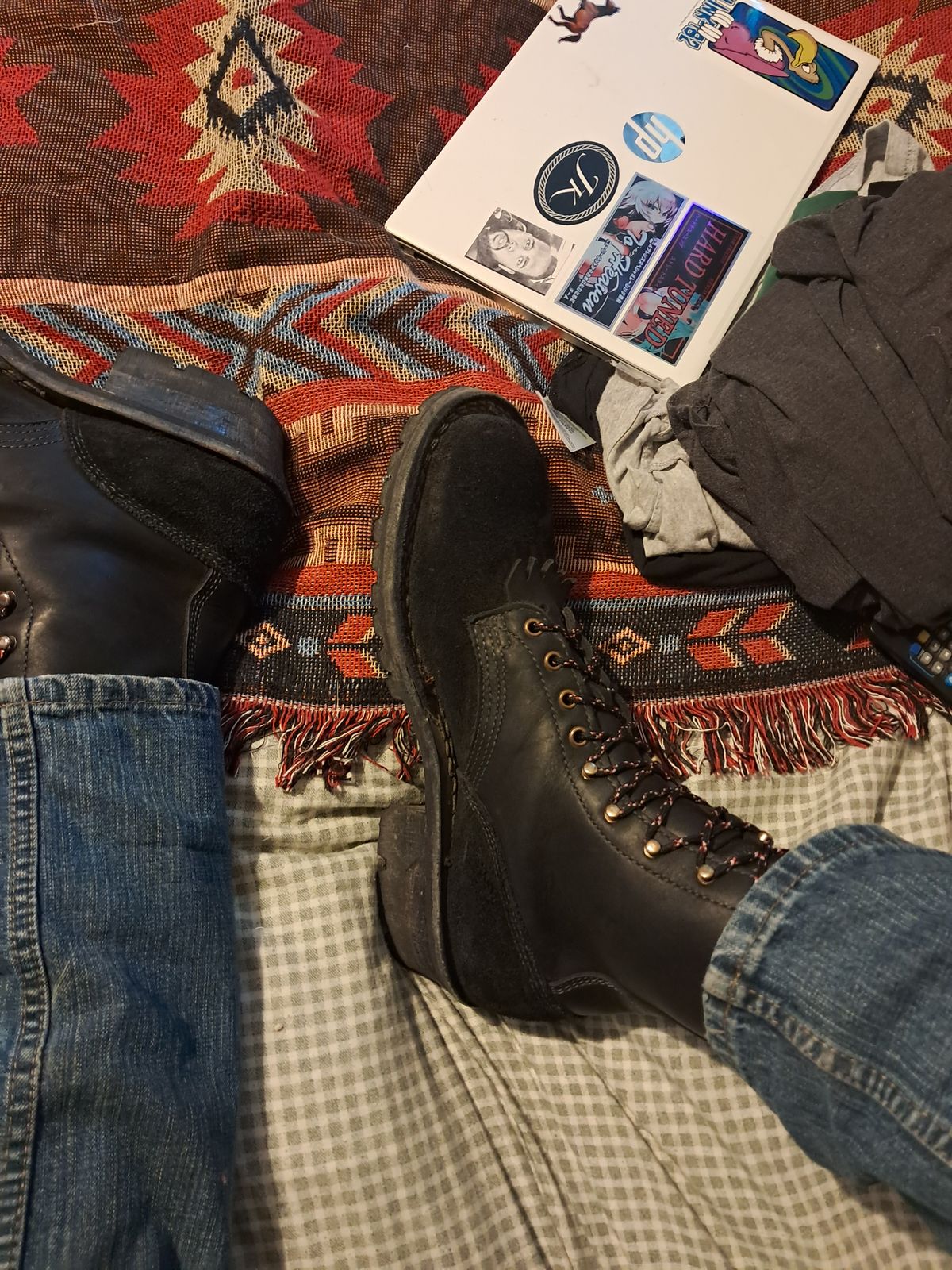 Photo by zealouscollie on May 14, 2025 of the JK Boots Fire Inlander in Seidel Black MaxSupport.