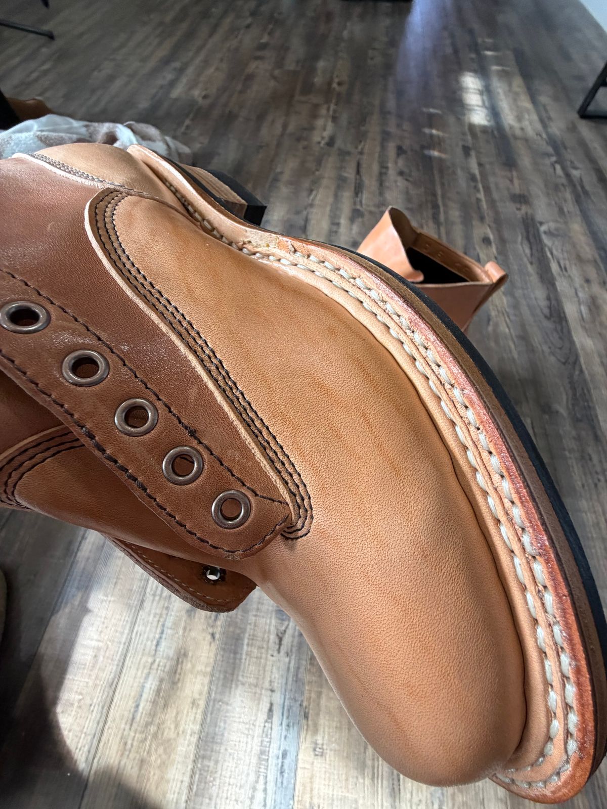 Photo by Foamkiller on January 12, 2026 of the White's 350 Cutter in Maryam Natural Horsebutt.