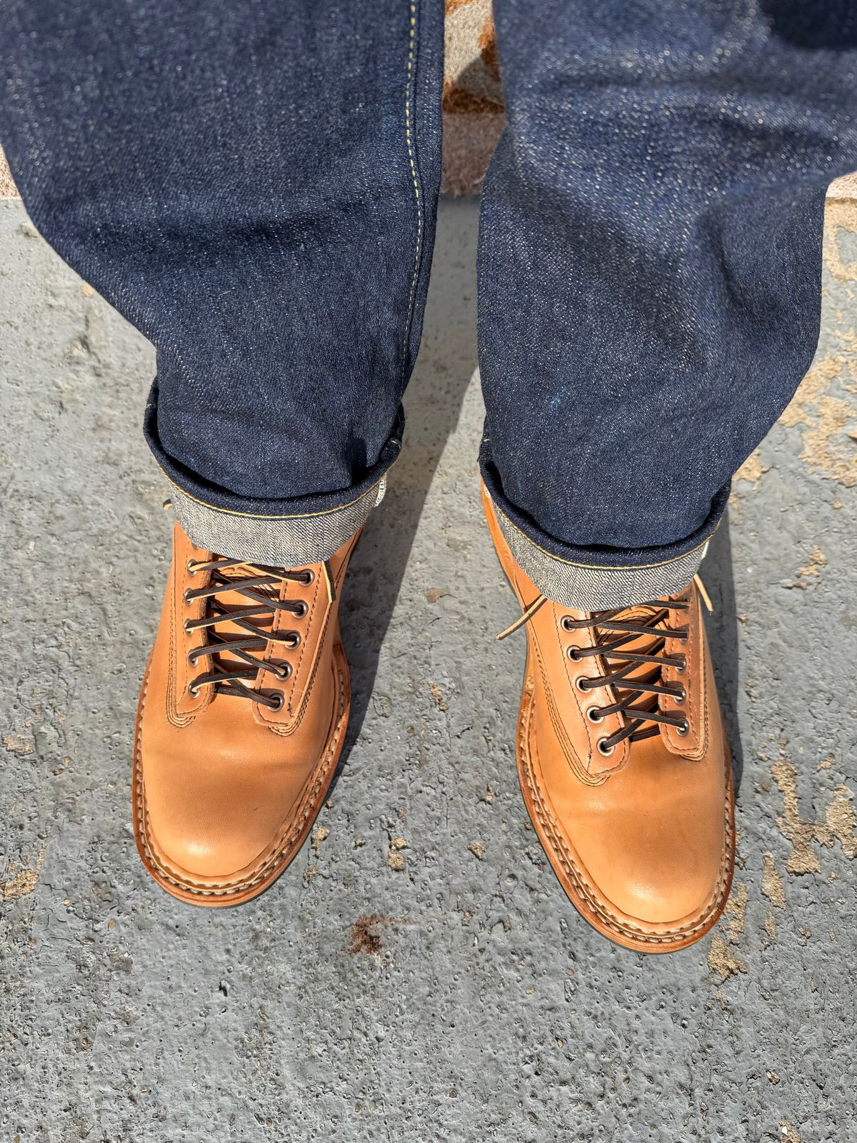 Photo by Foamkiller on January 12, 2026 of the White's 350 Cutter in Maryam Natural Horsebutt.