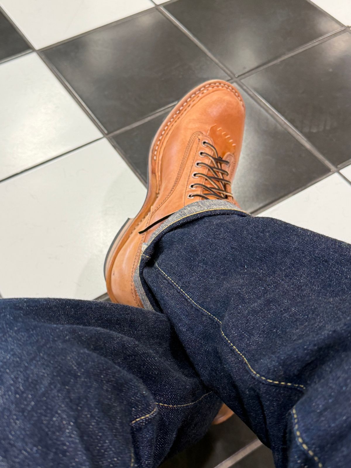 Photo by Foamkiller on March 6, 2026 of the White's 350 Cutter in Maryam Natural Horsebutt.