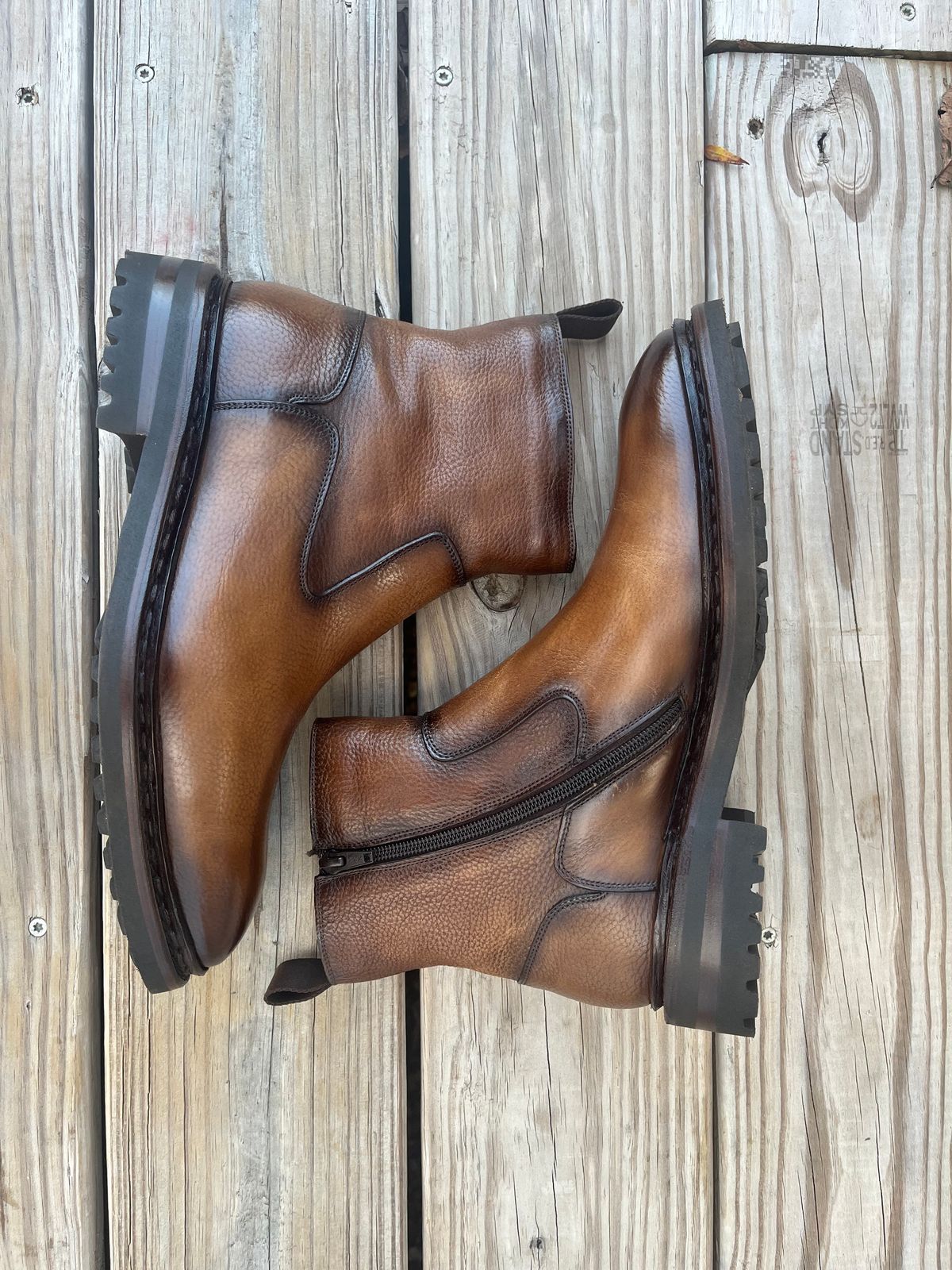 Photo by theoldsole on October 1, 2024 of the Carlos Santos Maxwel in Unknown Grain Leather.