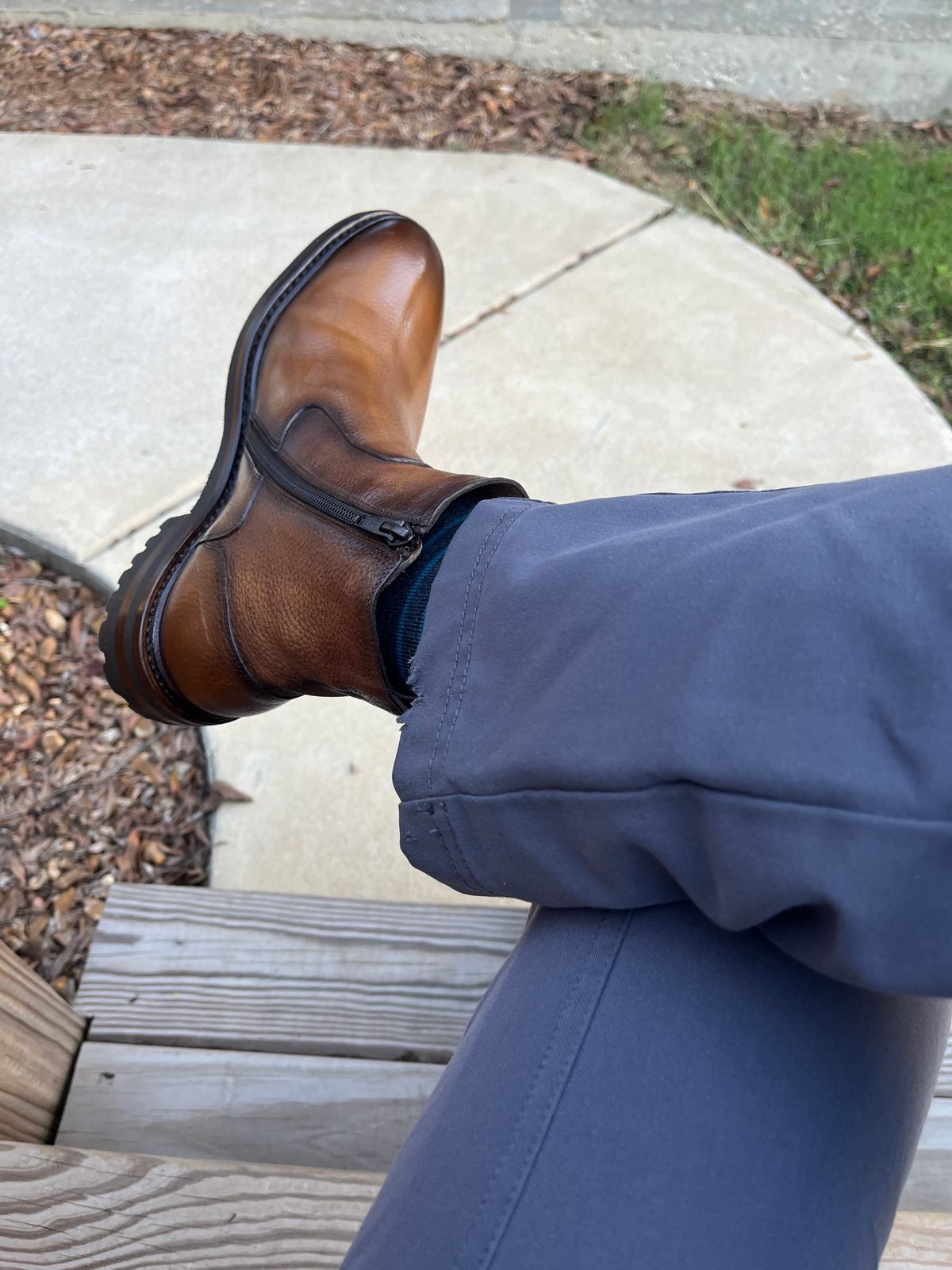 Photo by theoldsole on October 2, 2024 of the Carlos Santos Maxwel in Unknown Grain Leather.