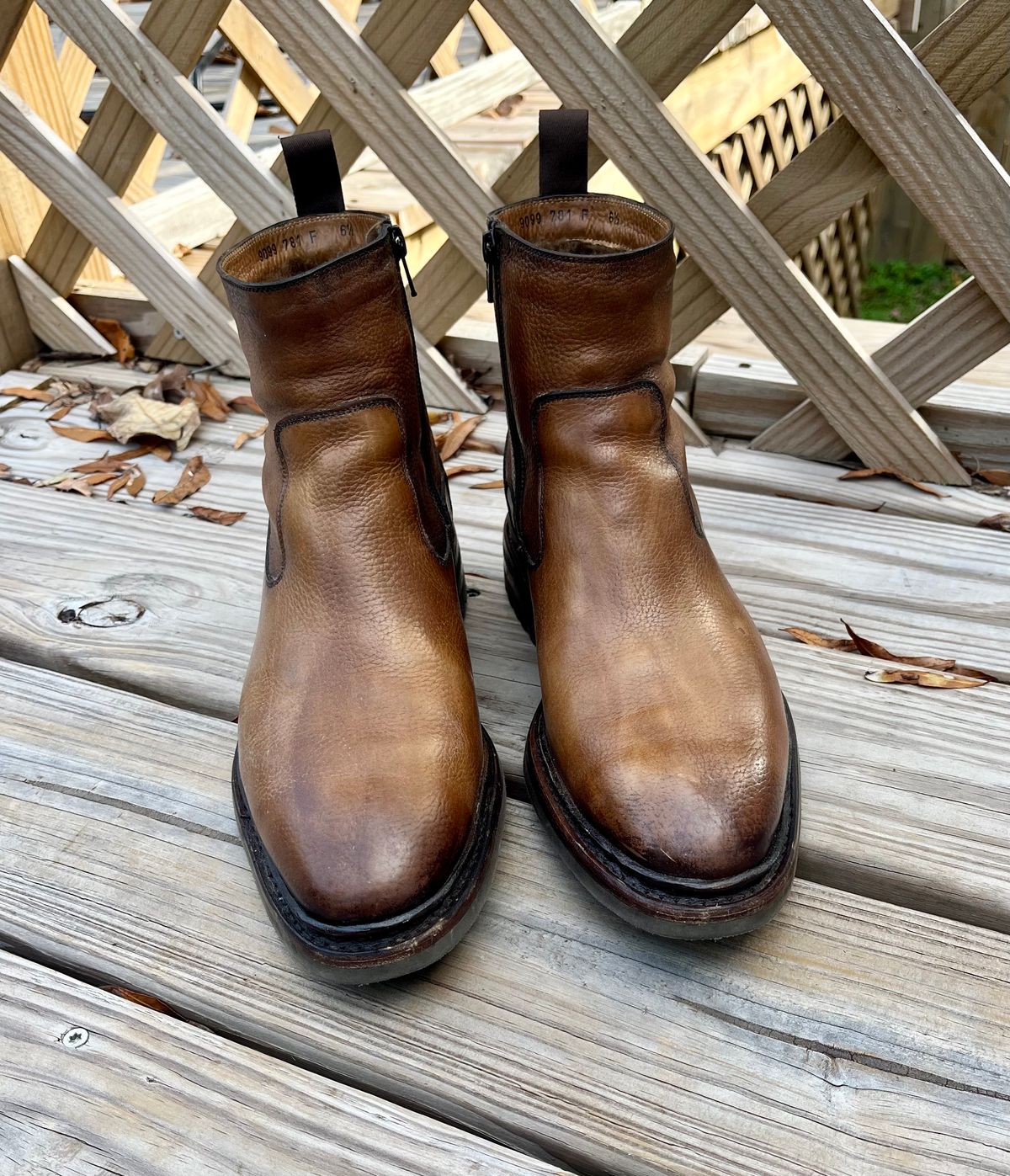 Photo by theoldsole on November 2, 2024 of the Carlos Santos Maxwel in Unknown Grain Leather.