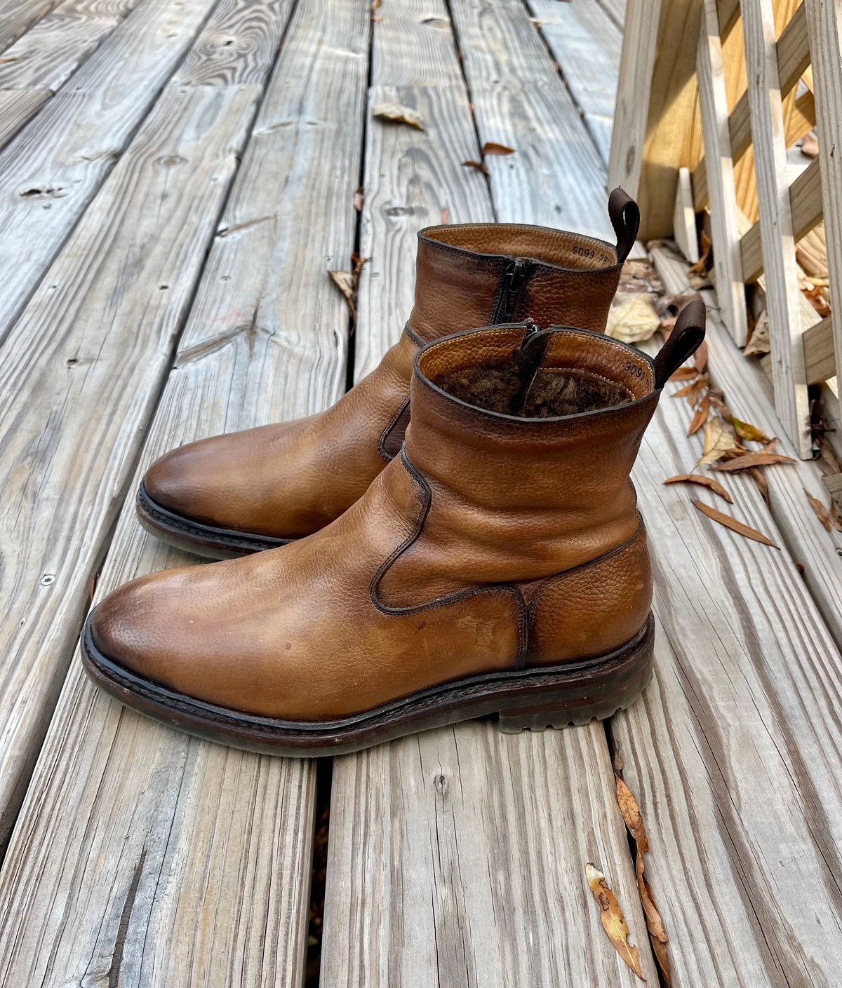 Photo by theoldsole on November 2, 2024 of the Carlos Santos Maxwel in Unknown Grain Leather.