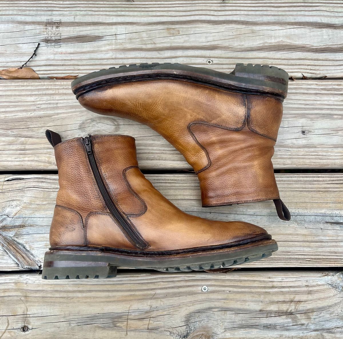 Photo by theoldsole on January 4, 2025 of the Carlos Santos Maxwel in Unknown Grain Leather.