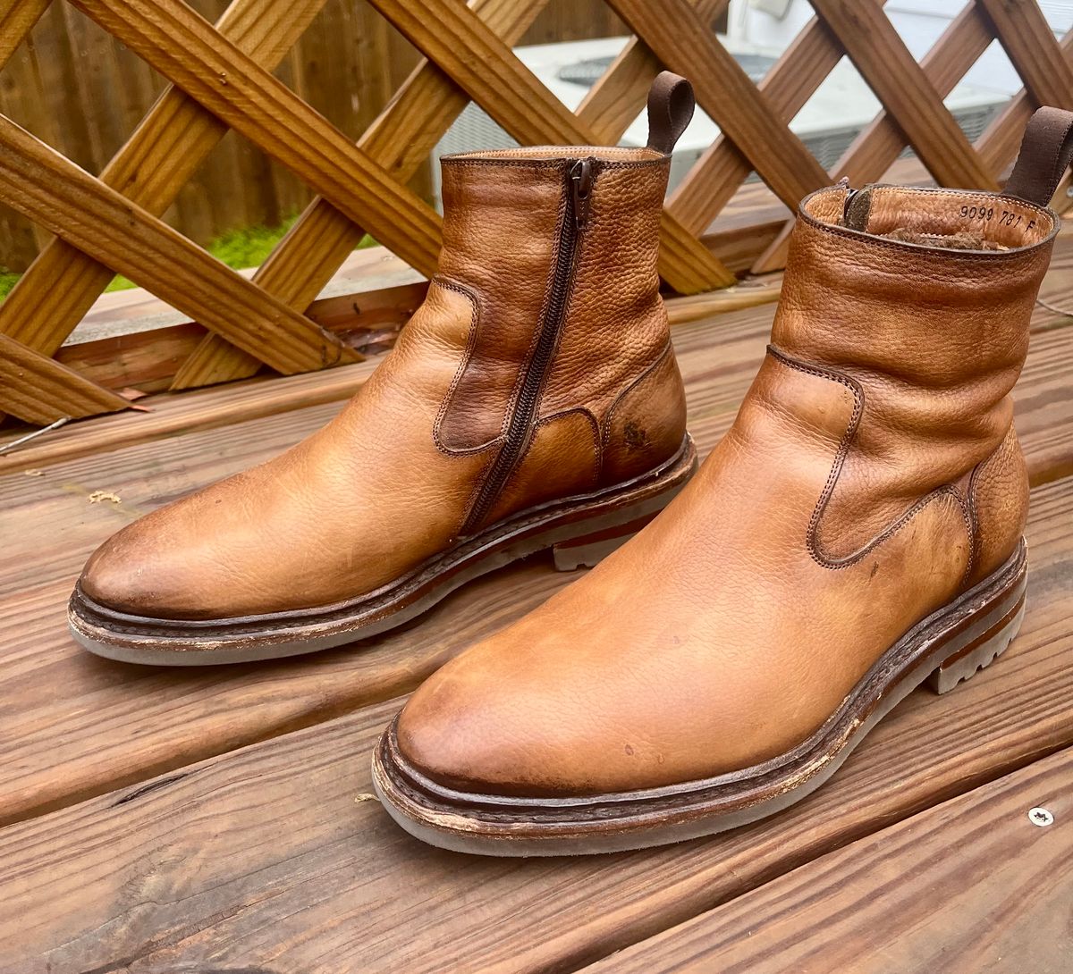 Photo by theoldsole on April 4, 2025 of the Carlos Santos Maxwel in Unknown Grain Leather.