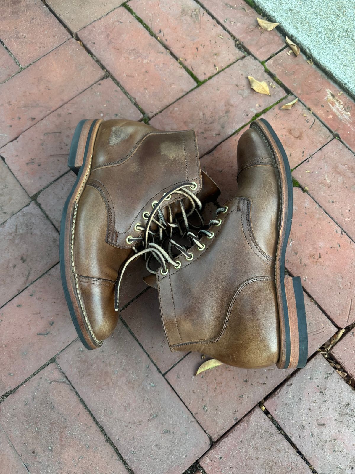 Photo by lubenthrust on December 6, 2024 of the Viberg Service Boot PCT in Horween Natural Chromexcel.