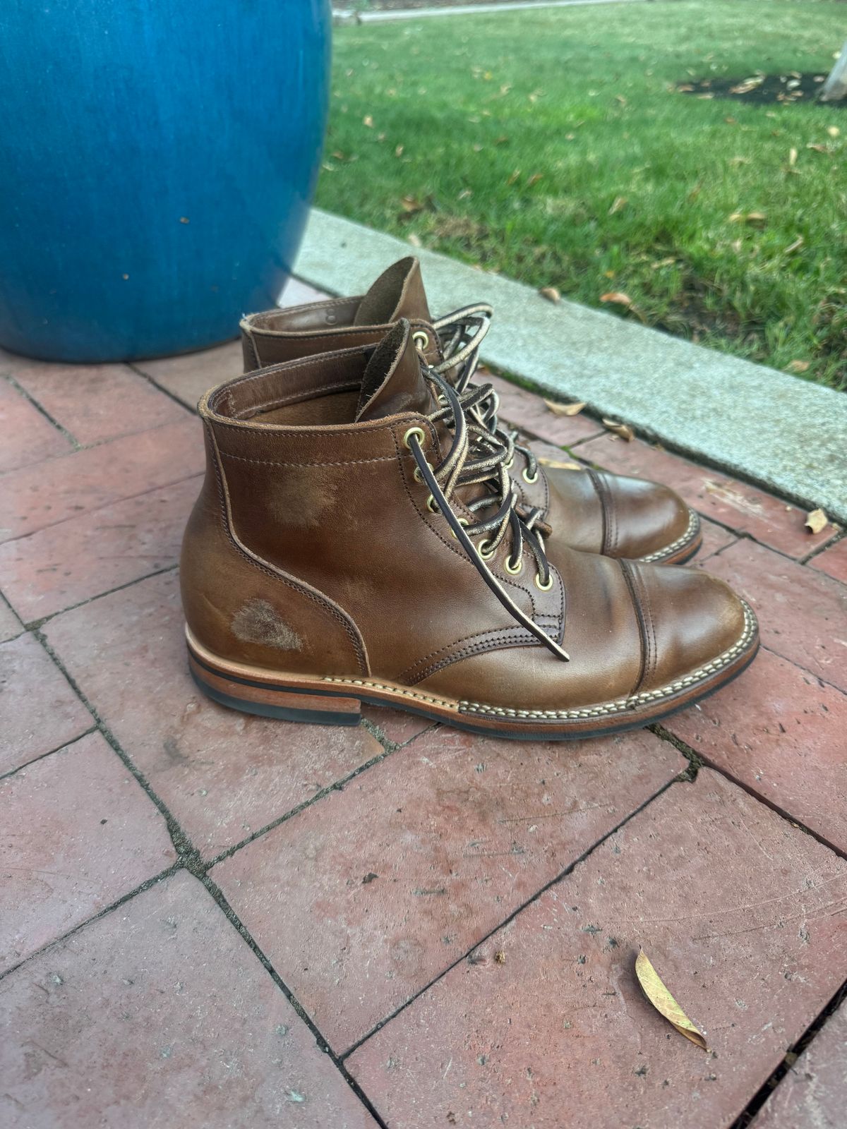 Photo by lubenthrust on December 6, 2024 of the Viberg Service Boot PCT in Horween Natural Chromexcel.