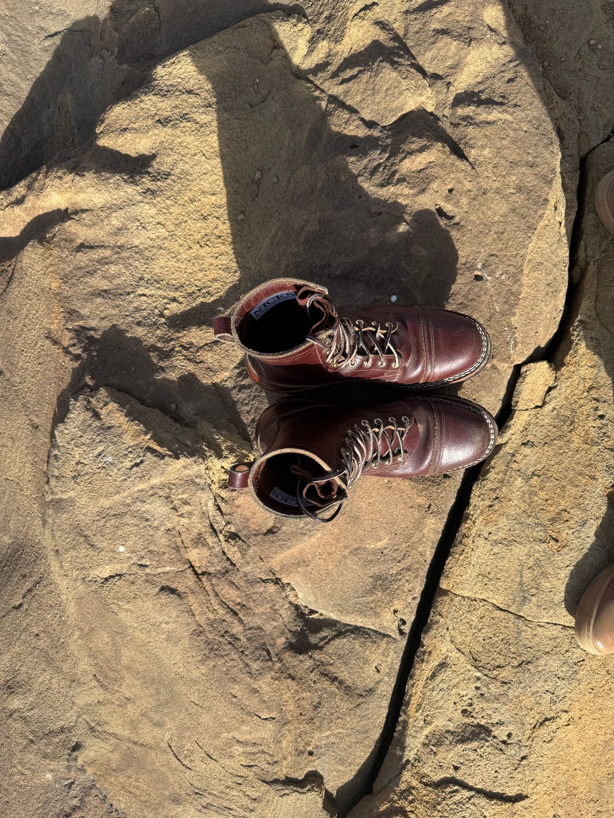 Photo by bootbrodrew on January 4, 2026 of the Nicks Lace Up Heritage in Horween Tan Waxed Flesh.