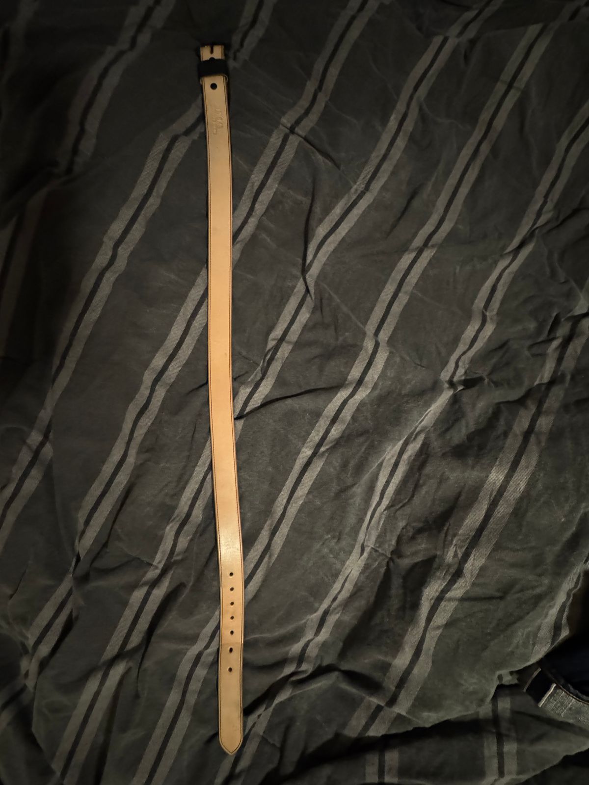 Photo by bootbrodrew on December 5, 2025 of the Nicks Blackout Dome Belt in Wickett & Craig Natural Veg Tan.