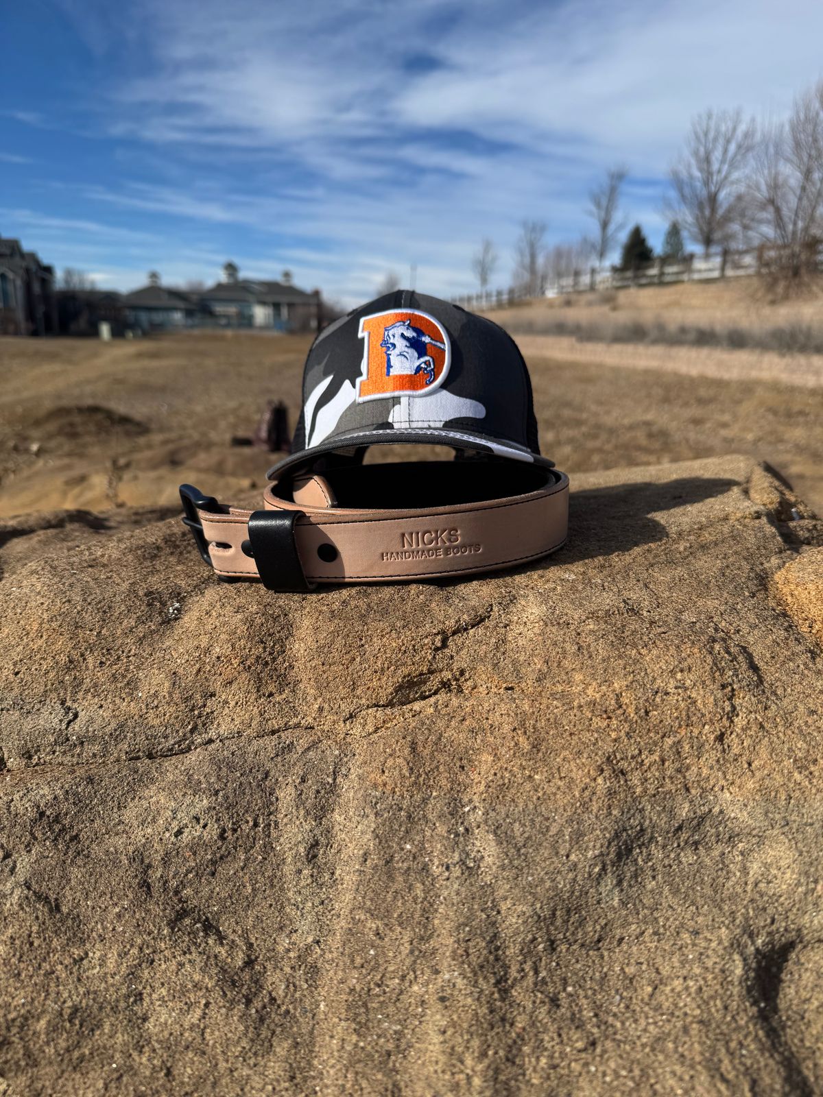 Photo by bootbrodrew on January 4, 2026 of the Nicks Blackout Dome Belt in Wickett & Craig Natural Veg Tan.