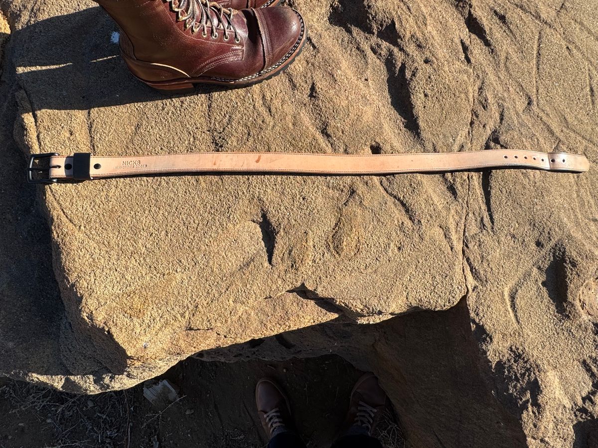 Photo by bootbrodrew on February 5, 2026 of the Nicks Blackout Dome Belt in Wickett & Craig Natural Veg Tan.