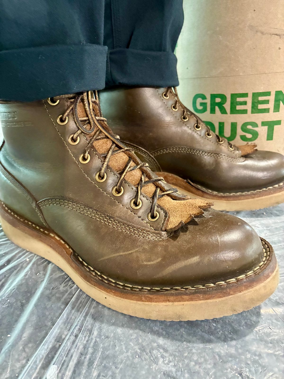 Photo by Vic on July 6, 2026 of the White's C350ltt-cs in Horween Greener Pastures Dublin.