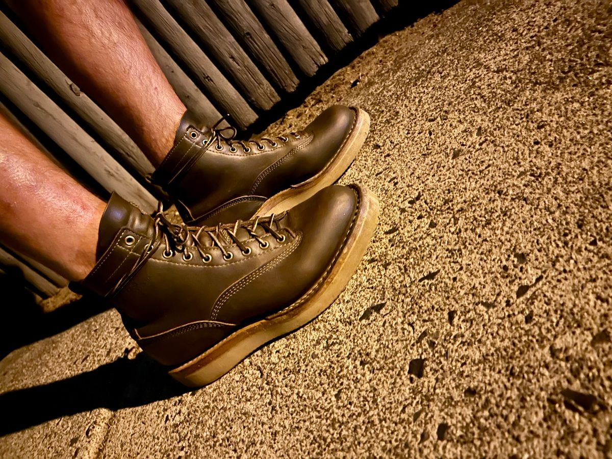 Photo by Vic on September 24, 2025 of the Whites Green Pasture Lace To Toe C350ltt-cs in Horween Greener Pastures Dublin.